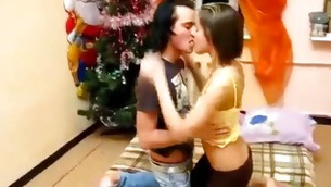 Couple looks consummate while this chab is gently kissing her slithering lips